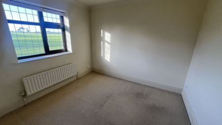 Stallingborough Road, Grimsby - Photo 5