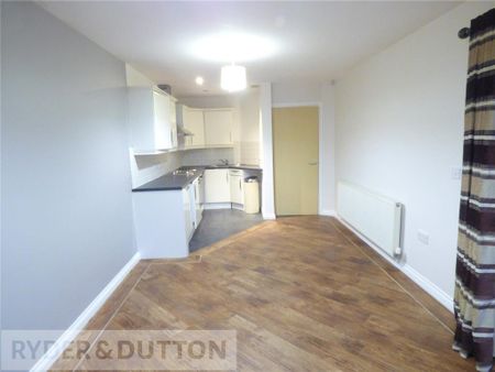 2 bedroom apartment to rent - Photo 3