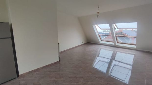 Appartement te huur - Photo 1