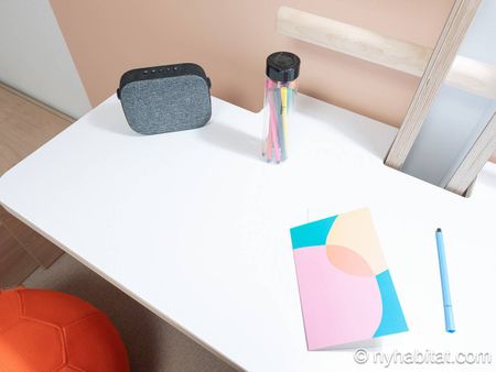 Logement à Paris, Location meublée - Photo 4