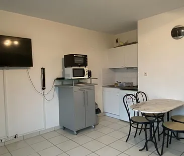 Appartement 2 pieces 35 m² à louer Lorient - Saint-Brieuc - Photo 1