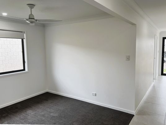 20 Flame Tree Road, Cotswold Hills QLD 4350 - House For Rent | Domain - Photo 1