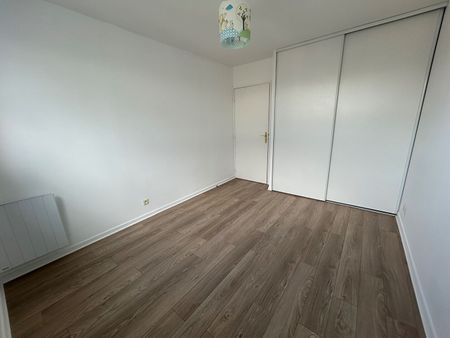 À louer ? Appartement 4 pièces avec terrasse et parking - Photo 3