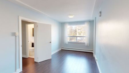 For Lease - 52 Waniska Avenue Unit# 6, Toronto, Ontario - Photo 4