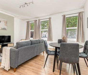 2 bedroom flat to rent - Photo 6