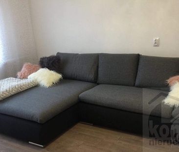 Duża, ładna kawalerka z balkonem - Zdjęcie 4