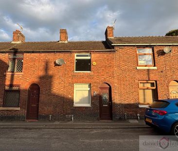 2 bedroom terraced house to rent - Photo 2
