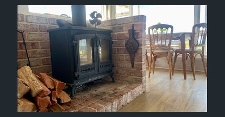 Panoramic Ocean Views & Short Stroll to the Beach - Photo 2