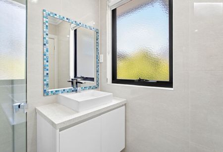 Contemporary Double-Storey Townhouse in Prime Templestowe Location - Photo 3