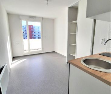 Location Appartement 1 pièce 18m² NIMES 30000 - Photo 1