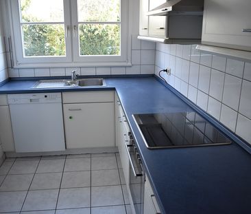 Großzügige Doppelhaushälfte inkl. Einliegerwohnung in ruhiger Lage von Stuttgart-Plieningen - Foto 2