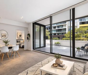 Modern 2-Bedroom Apartment in the Heart of Chippendale - Photo 1