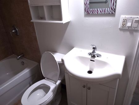 For Lease - 1254 Dorchester Avenue Unit# Unit #1A, Carlington - Central Park, Ontario - Photo 3