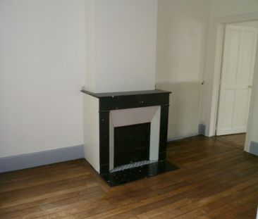 Location Appartement 4 pièces 69m² NANCY 54000 - Photo 2