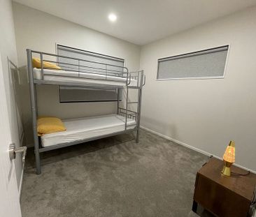 Fully Furnished 2 Bedroom Granny Flats - Photo 2