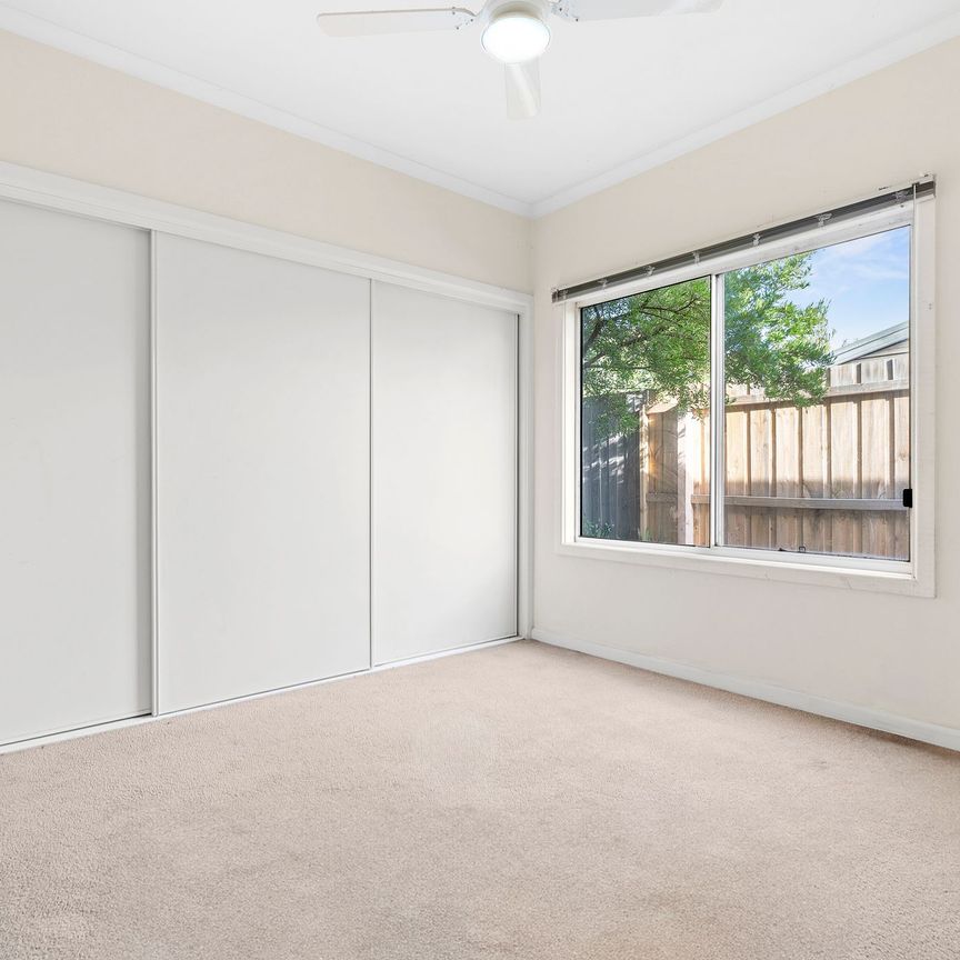 Secure Three Bedroom Town Residence in Quiet Location - Photo 1