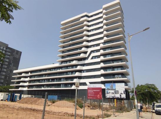 Piso de alquiler en Carrer de Caldes D'estrac, 11, El Rengle - Photo 1