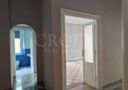 Trieste-Villa Ada: Newly renovated, spacious 2 bedrooms, 1 bath, large bright living room with new kitchen. Silent, sunny, air conditioning, panoramic common terrace. Ref 2292