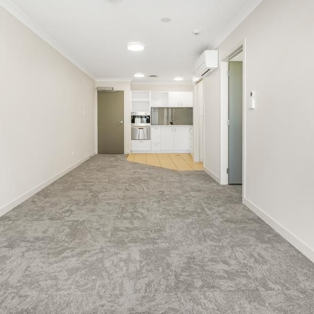 216/41 Ward Street - Photo 1