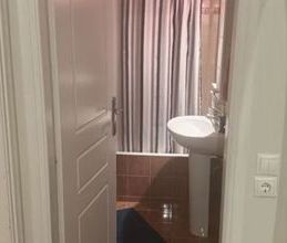 Studio/Γκαρσονιέρα για ενοικίαση - Βύρωνας - Photo 3