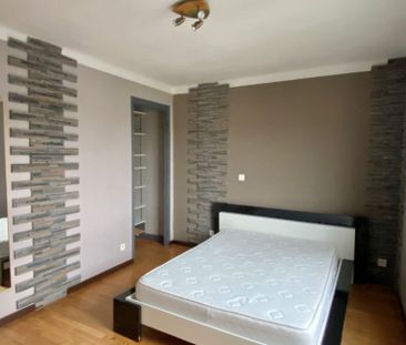 JOLI T3 ENTIÈREMENT RÉNOVÉ - Photo 2