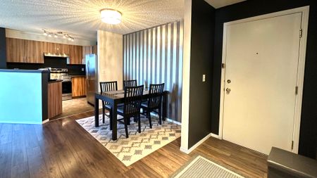 $500 Incentive On Move In Top Floor 2 Bed Condo | Utilities Included & Underground Parking. - Photo 5