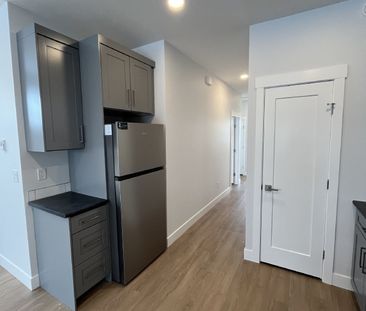 WHITTAKER 2 - A - 8710 - Photo 3