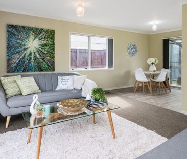 Three Beds Plus A Sleepout - Mt Maunganui - Photo 1