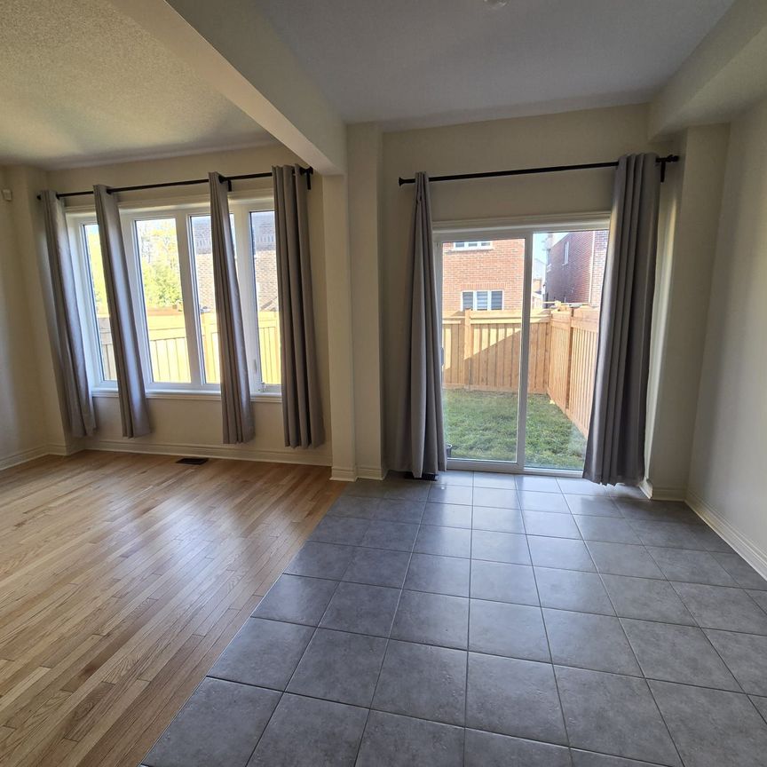 For Lease - 1259 Jim Brewster Circle, Oshawa, Ontario - Photo 1