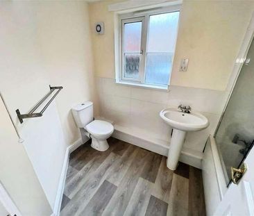 Afon Mead, Rogerstone, Newport, NP10 - Photo 6