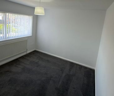 Fartown Close, Pudsey, Leeds, LS28 8NP - Photo 5