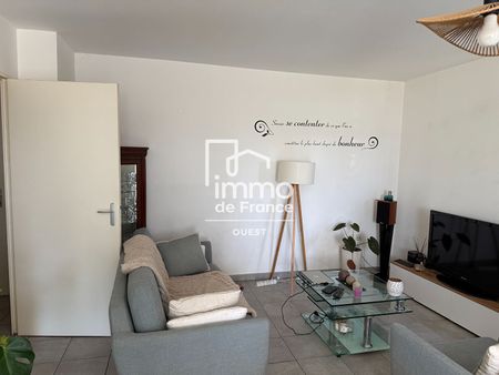 Location Appartement 3 pièces 63m² - Photo 2