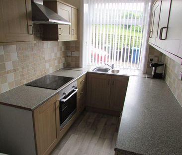 2 bedroom terraced house to rent - Photo 3