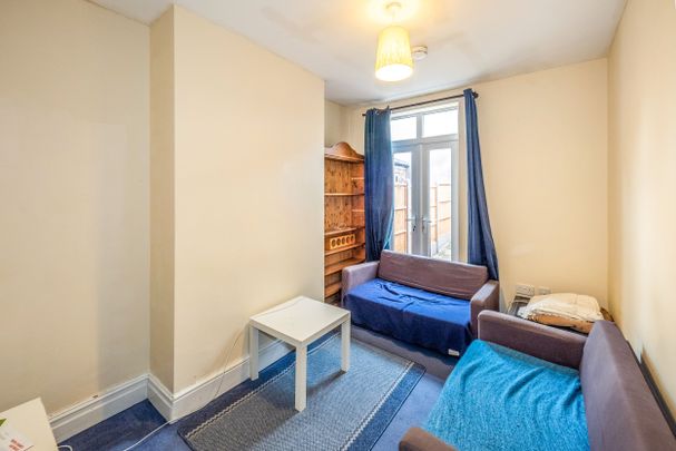 4 bedroom property to rent Chandos Street, Leamington Spa, CV32 - Photo 1