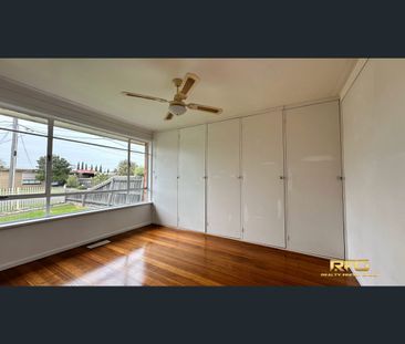 7 Breydon Ct, St Albans, Vic 3021 - Photo 6