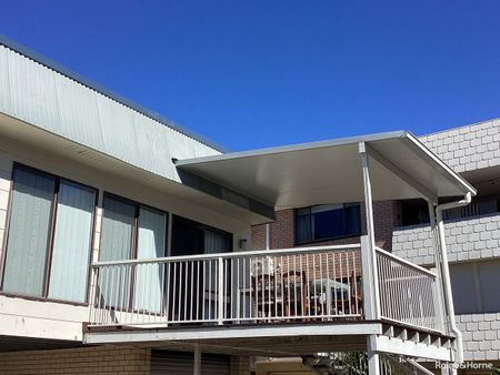 7/480 Esplanade, Torquay, QLD 4655 - Photo 3