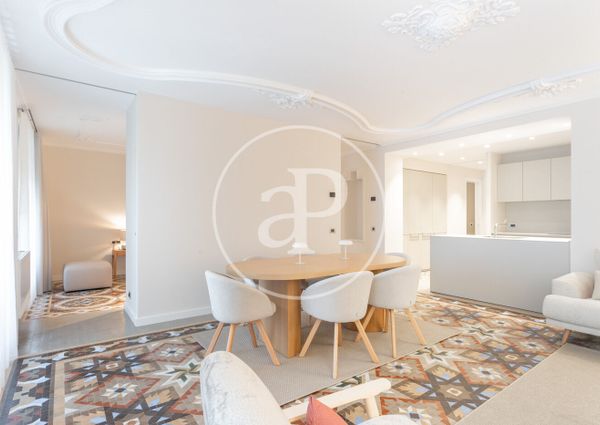 Luxury Apartment for rent on Paseo Colón (Gothic Quarter)