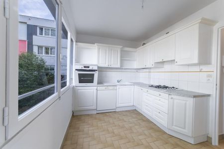 Location Appartement 4 pièces 72m² NANTES 44100 - Photo 3