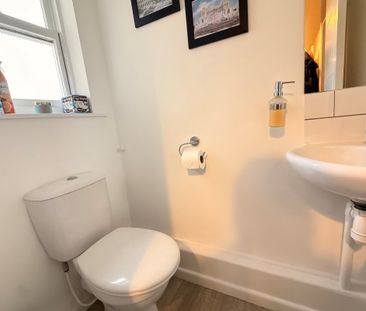 Market Street - Photo 6