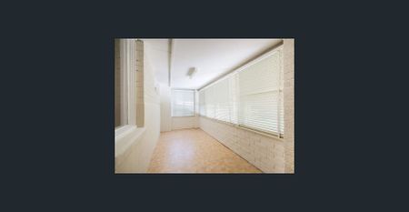 Lovely neat & tidy 3 bedroom home - Photo 4