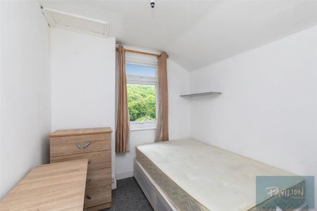 4 bedroom house to rent - Photo 5