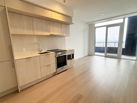 For Lease - 448 Burnhamthorpe Road Unit# 1009, Mississauga, Ontario - Photo 2