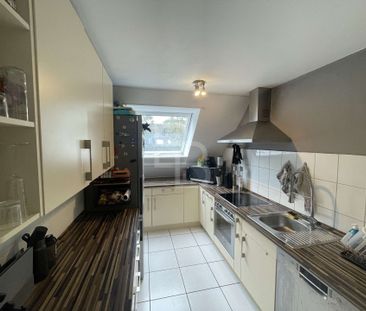 Lichtdurchflutete Maisonette mit Balkon & Garage! - Foto 1