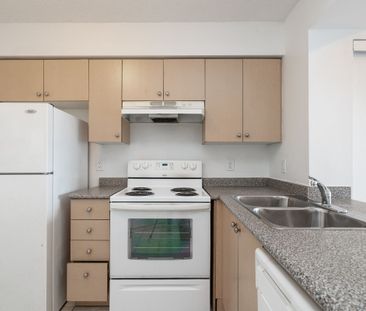 333 Sidney Belsey Crescent - Photo 6