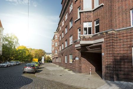 Große 2-Zimmer-Wohnung über den Dächern von Bremerhaven-Lehe! - Photo 3