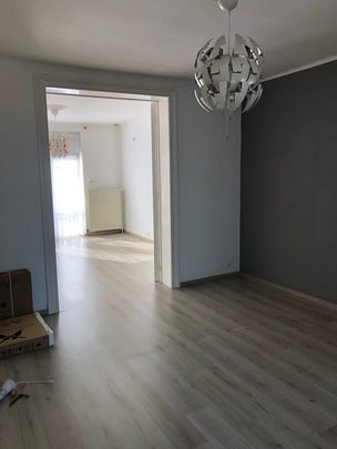 Appartement te huur - Photo 1