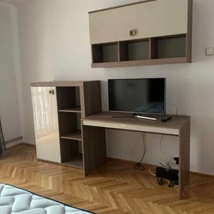 Garsoniera decomandat, 40MP, zona Gemenii. - Fotografie 2