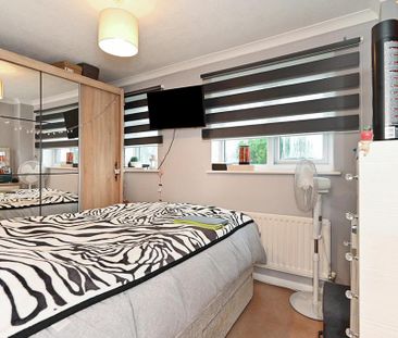 2 bedroom house to rent - Photo 3