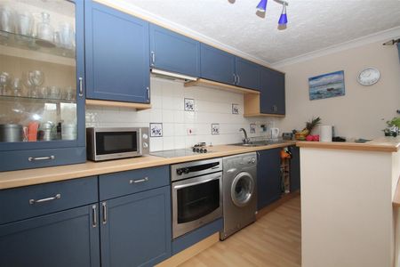 Nightingale House, London Road, High Wycombe - Photo 4