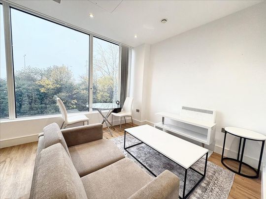 Studio to rent - Photo 1